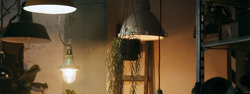 Etna Opschudding procedure Lamp ophangen zonder boren doe je zo! | SameLight.nl
